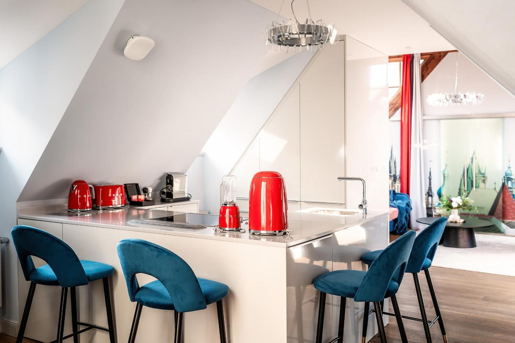 Hotel Old Royal Post Boutique & Premium 5*