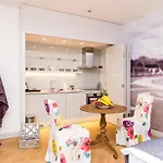 Old Royal Post Boutique Hotel & Premium Suites